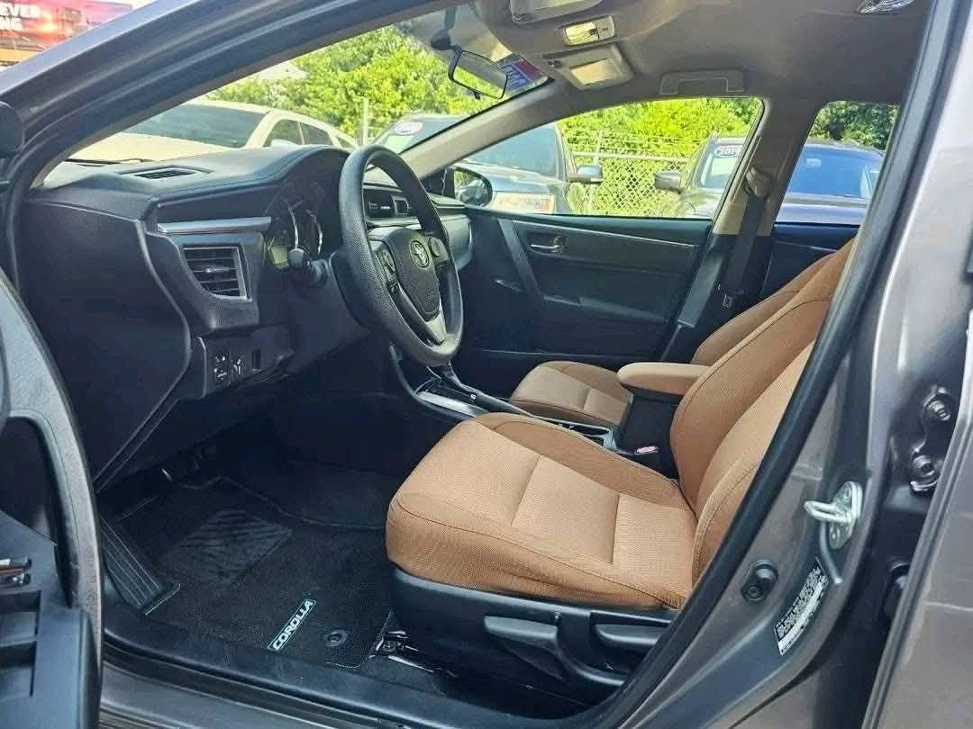 
								2015 Toyota COROLLA full									
