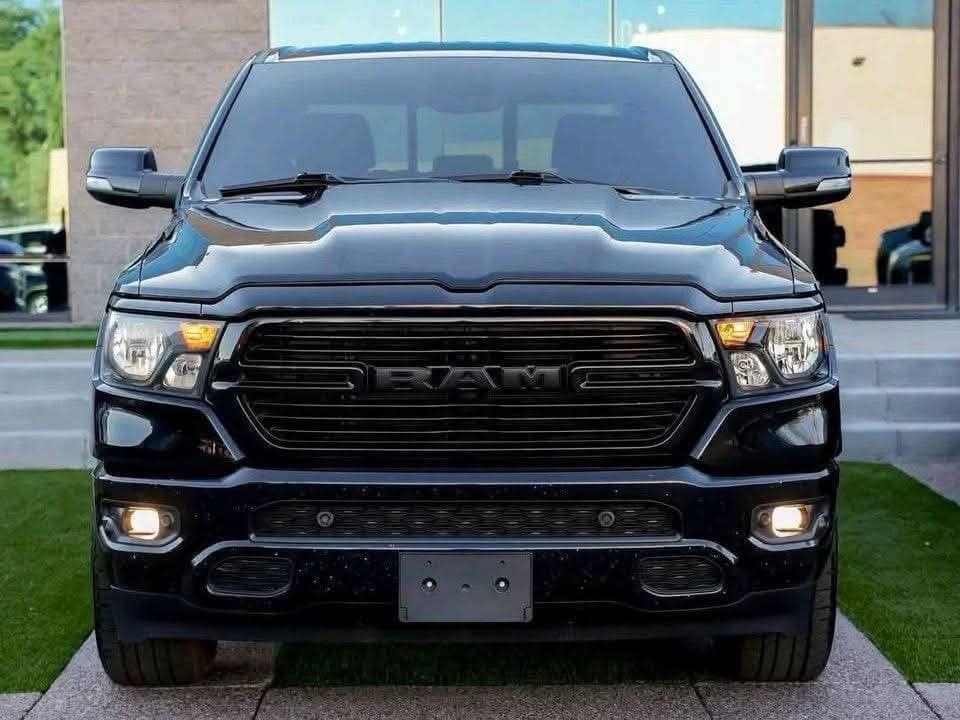 
								2019 Ram Big Horn 4×4 full									