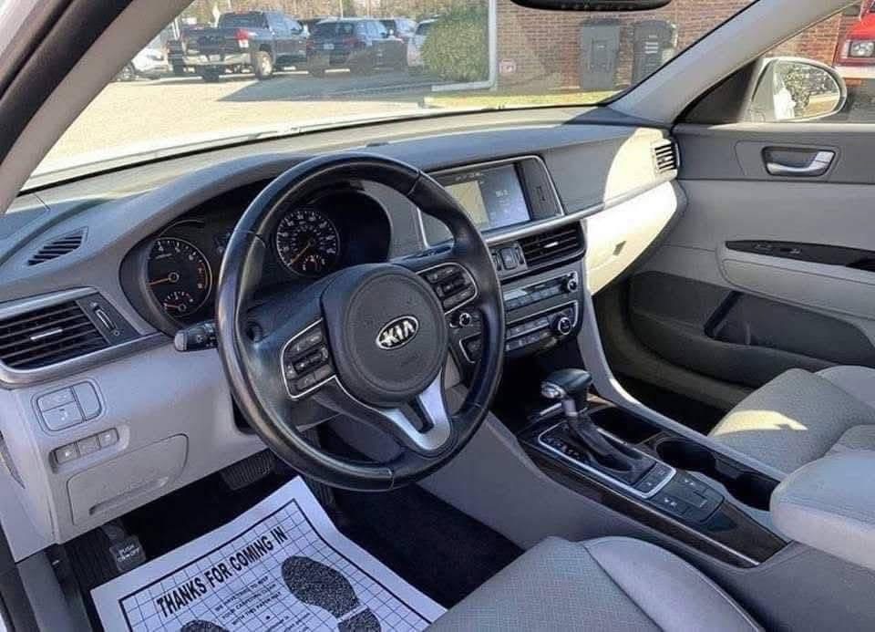 
								2016 Kia  optima full									