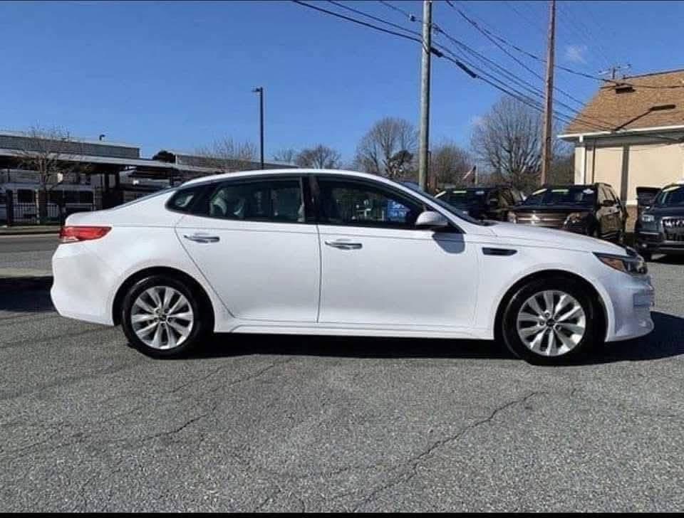 
								2016 Kia  optima full									