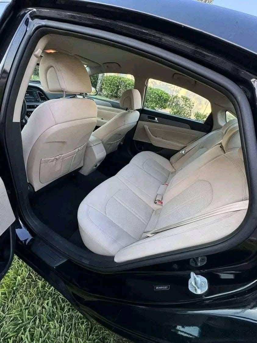 
								2017 Hyundai sonata full									