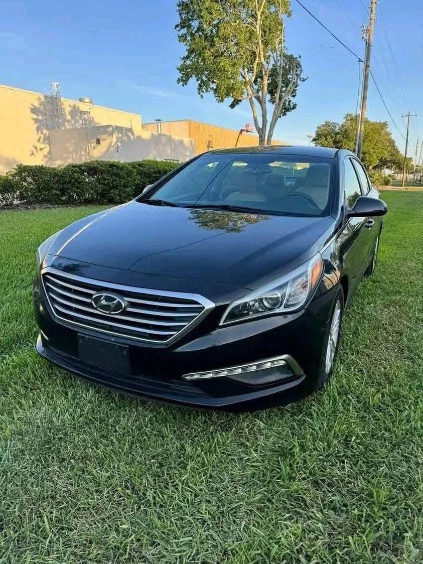 
								2017 Hyundai sonata full									