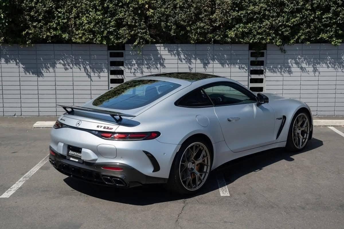 
								2021 Mercedes Benz GT63 AMG full									