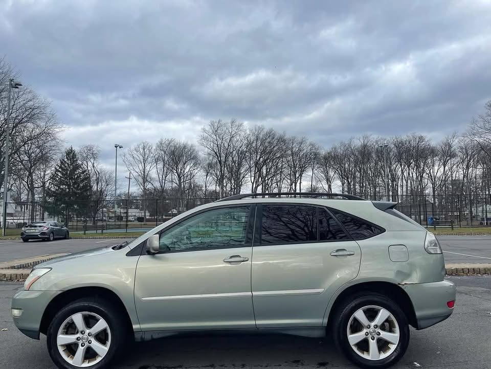 
								2007 Lexus RX 330 full									