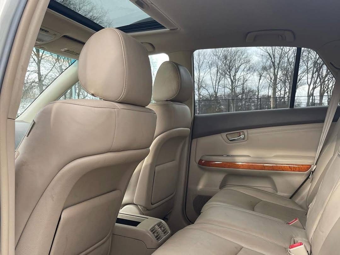 
								2007 Lexus RX 330 full									