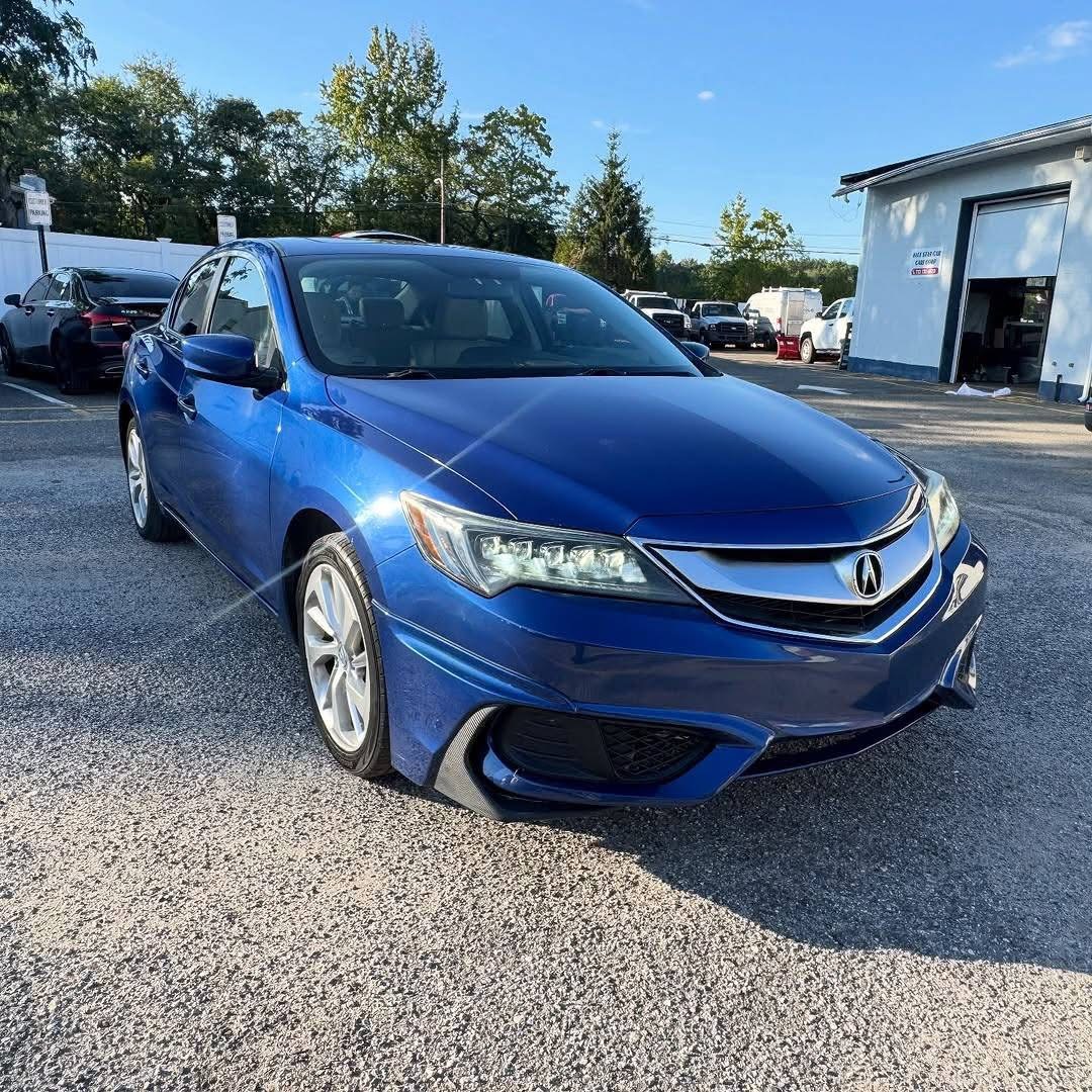 
								2017 Acura ILX full									