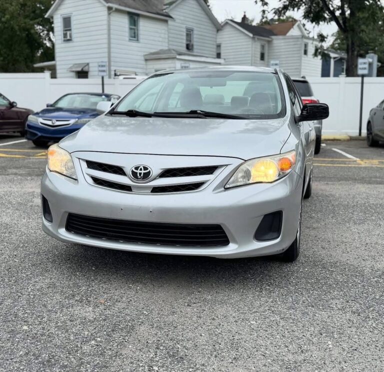 2012 Toyota Corolla LE