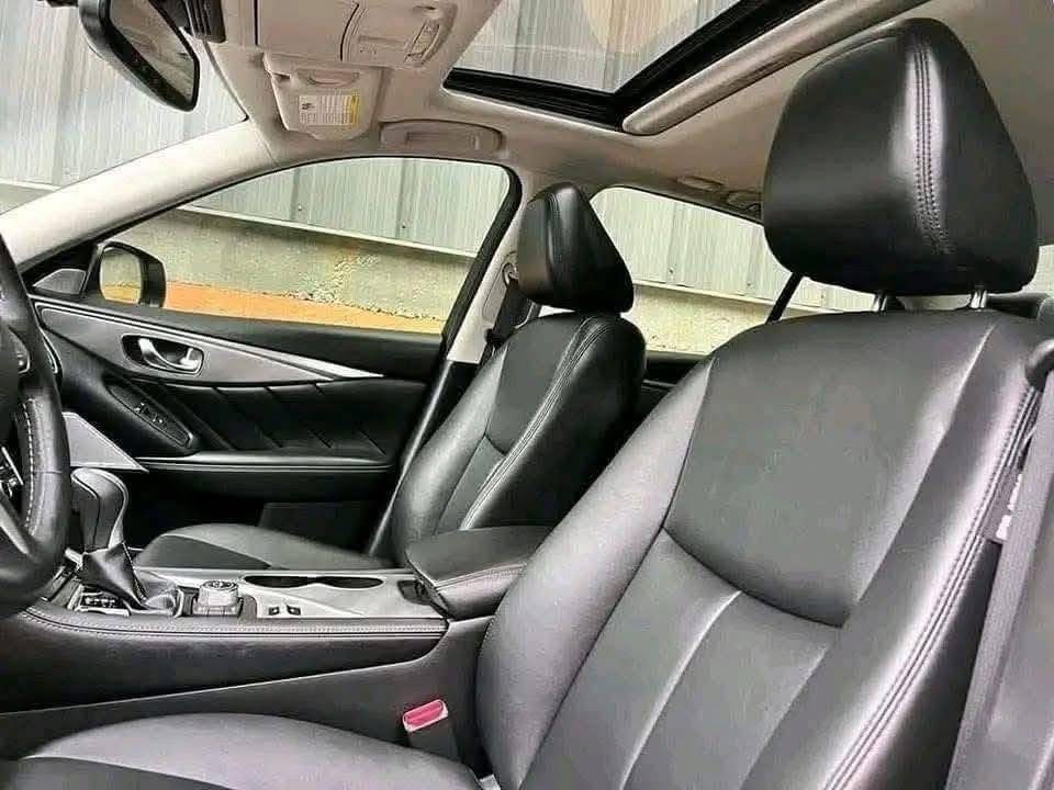 
								2023 INFINITI Q50 full									