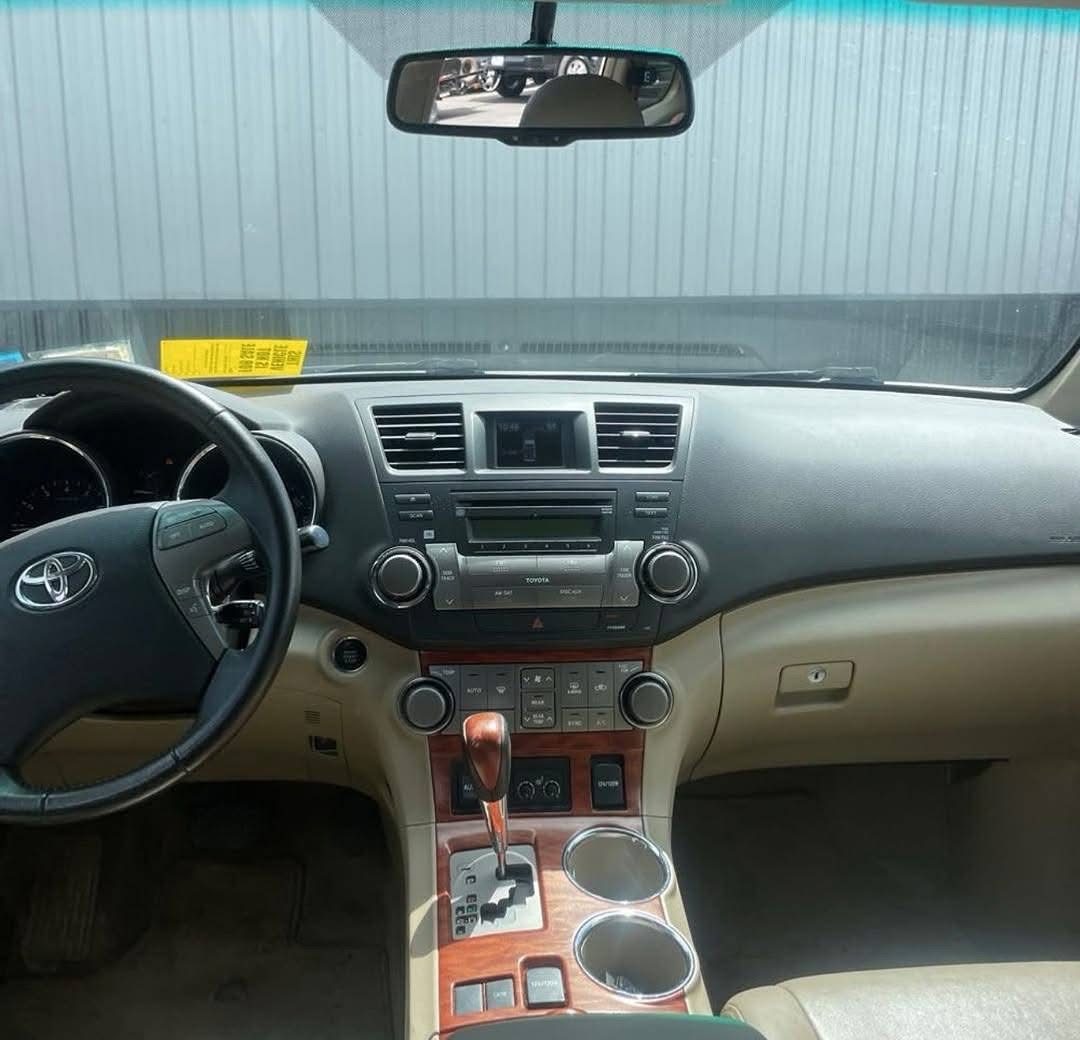 
								2008 Toyota Highlander LIMITED full									
