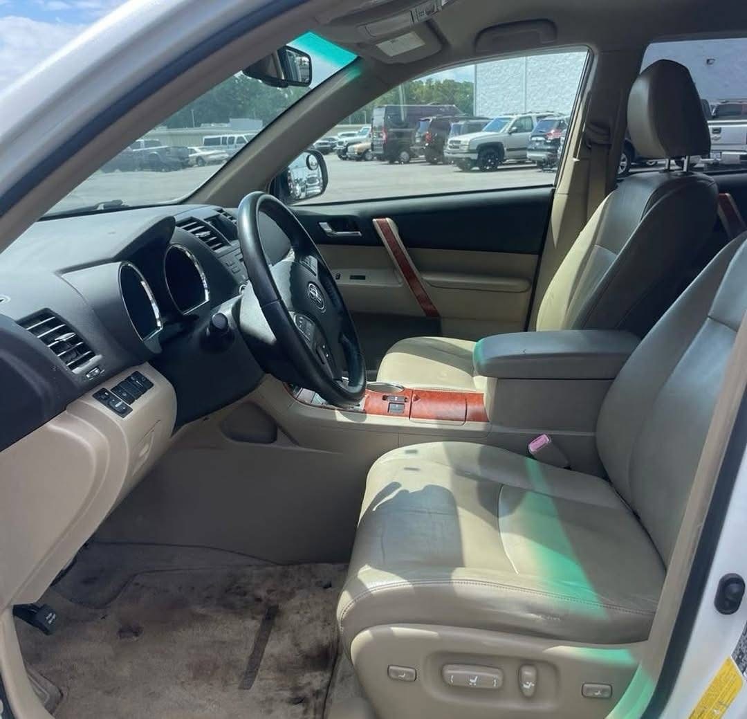 
								2008 Toyota Highlander LIMITED full									