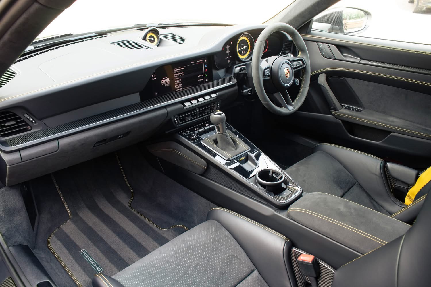 
								2024 Porsche 911 992.1 GT3 Clubsport full									