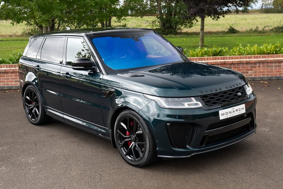 
								2020 Range Rover Sport SVR full									