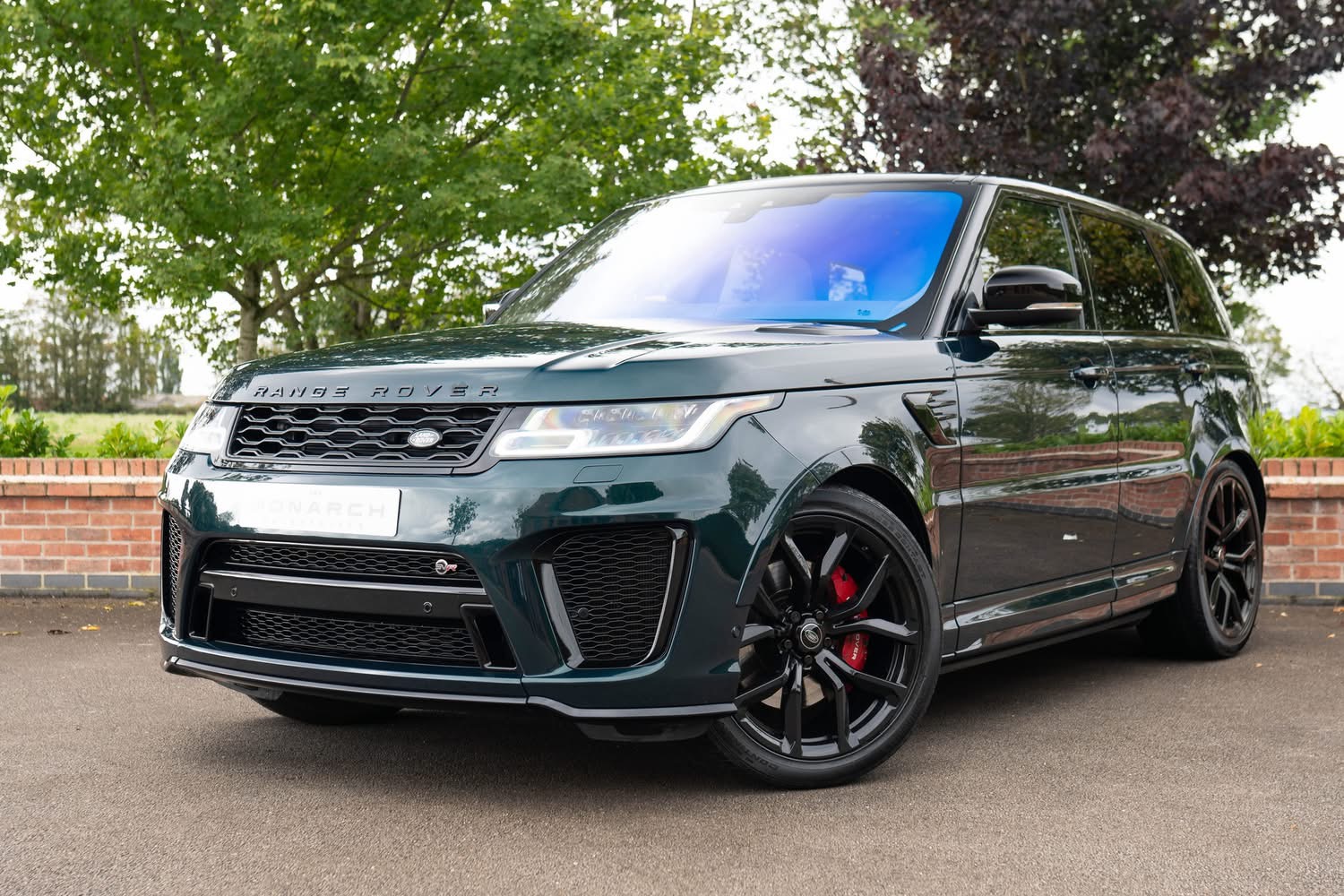 
								2020 Range Rover Sport SVR full									