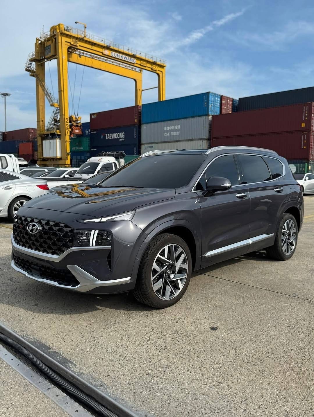 
								2021 Hyundai Santa Fe full									
