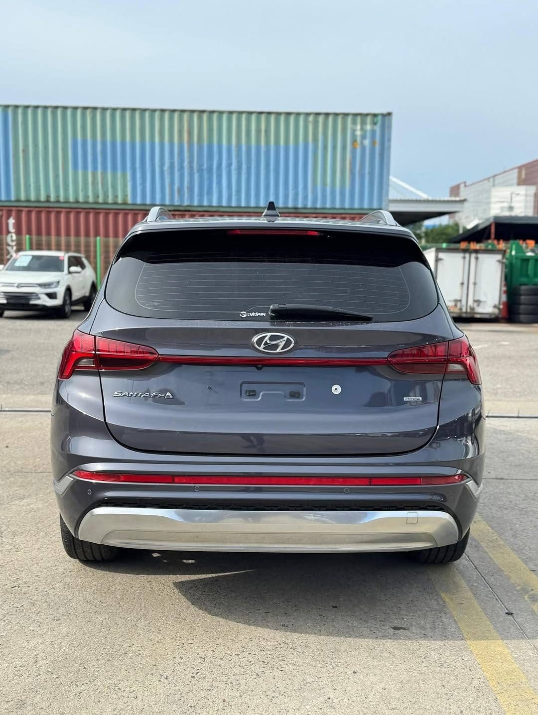 
								2021 Hyundai Santa Fe full									