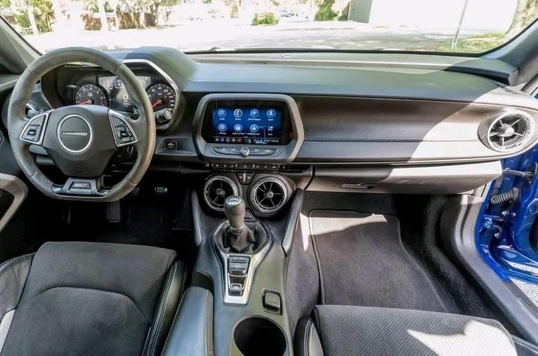 
								2020 Chevrolet Camaro 1SS full									