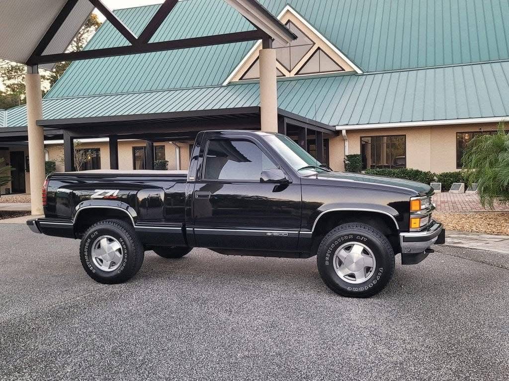 
								1998 Chevy Silverado Z71 full									