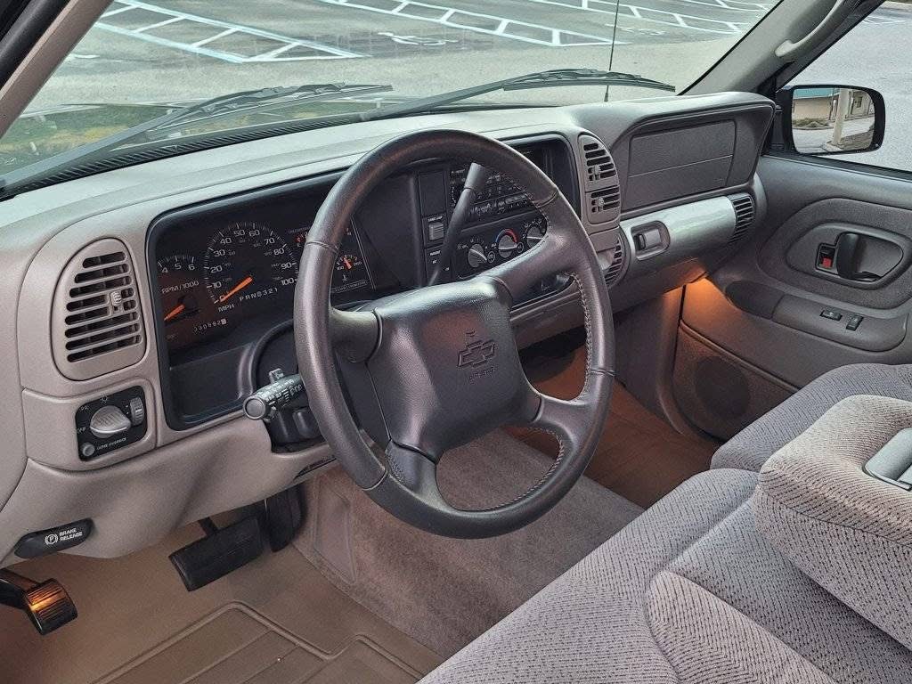 
								1998 Chevy Silverado Z71 full									