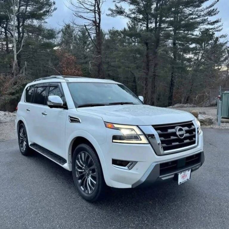 2024 Nissan Armada · Platinum