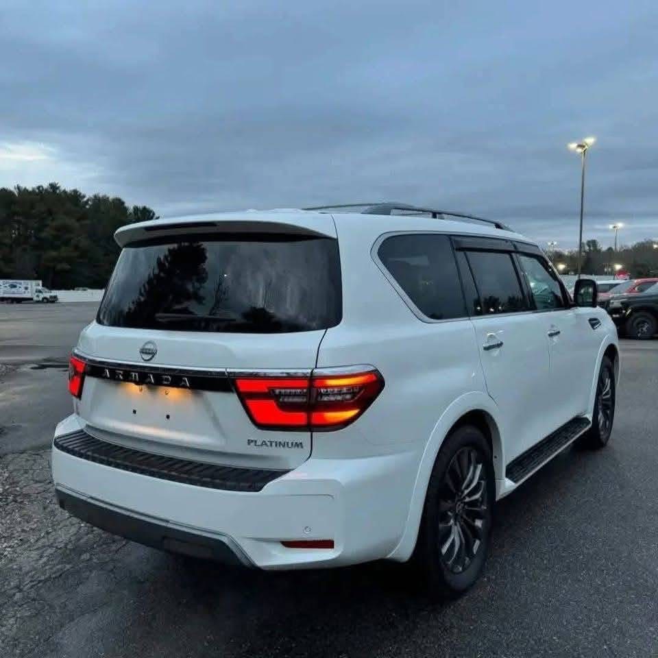 
								2024 Nissan Armada · Platinum full									