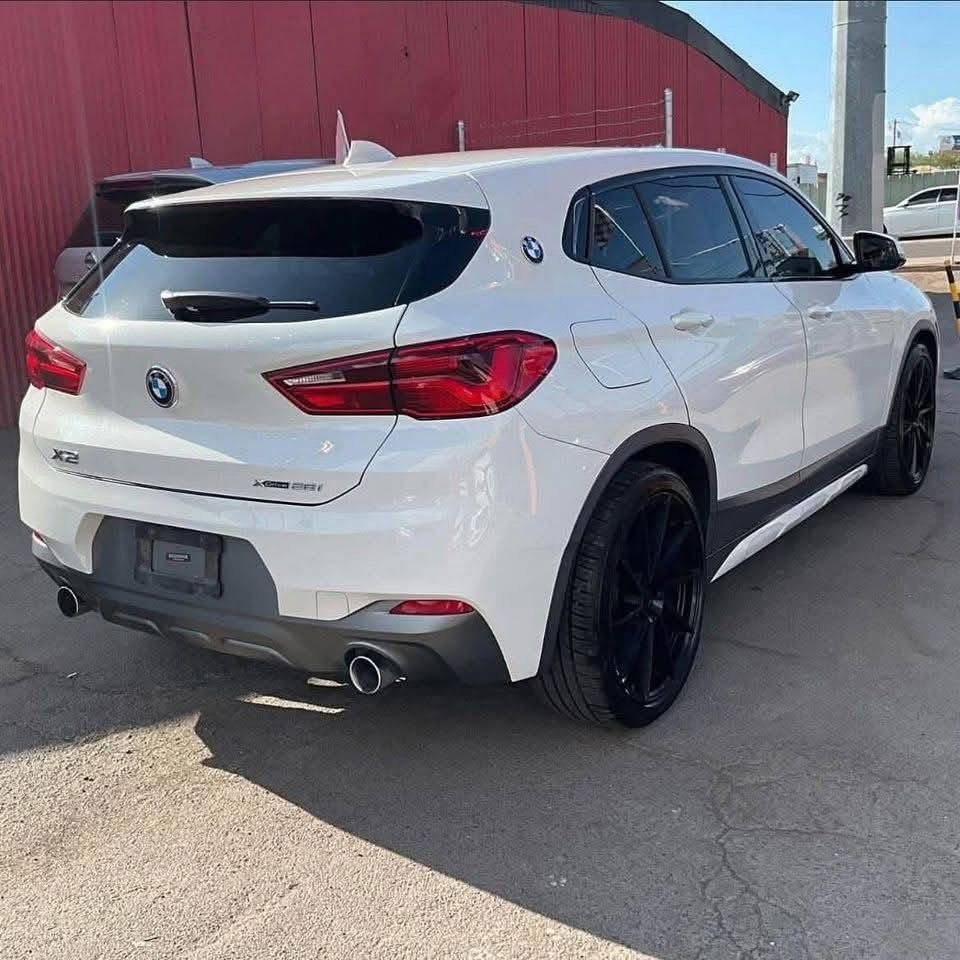 
								2018 BMW X2 XDRIVE 281 full									