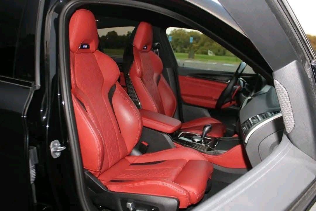 
								2022 BMW X4 M Competition full									