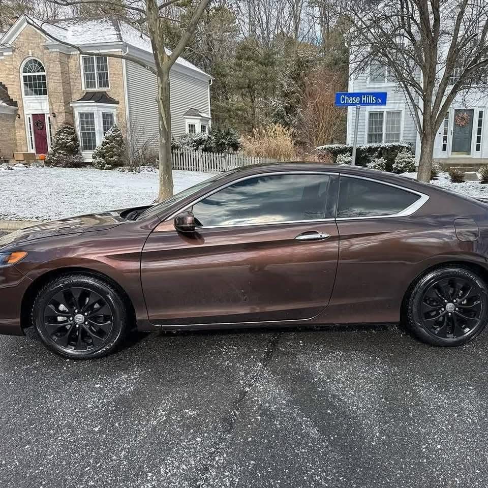 
								2014 Honda Accord full									