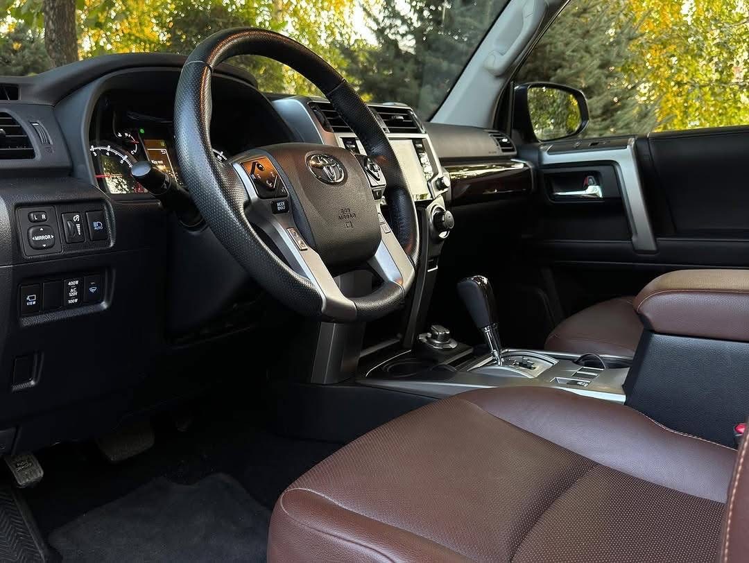 
								2022 TOYOTA 4RUNNER LIMITED full									