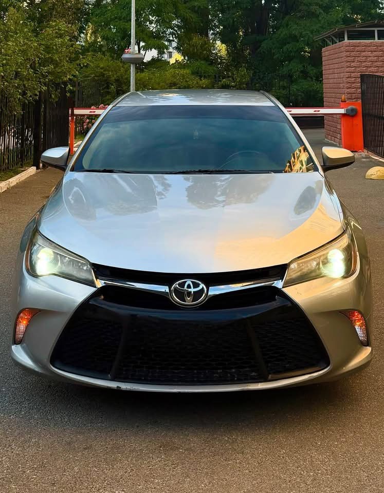 
								2015 TOYOTA CAMRY full									