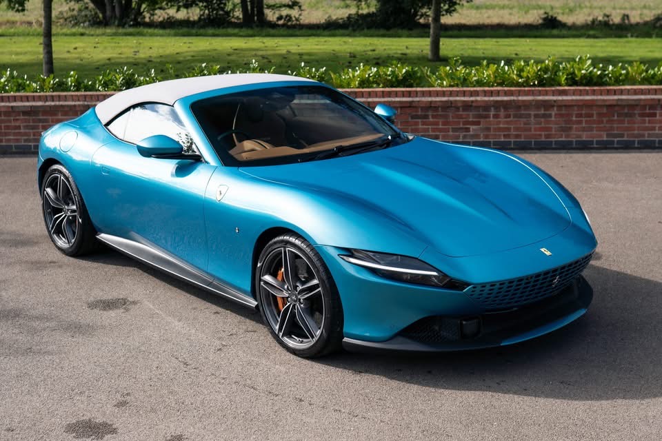 
								2024/73 Ferrari Roma Spider full									