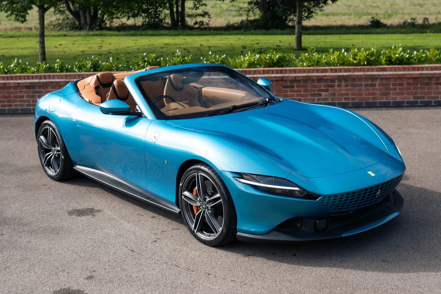 
								2024/73 Ferrari Roma Spider full									