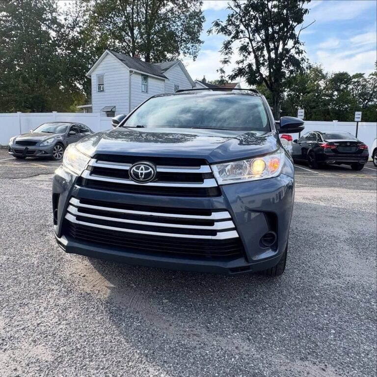2017 Toyota Highlander LE
