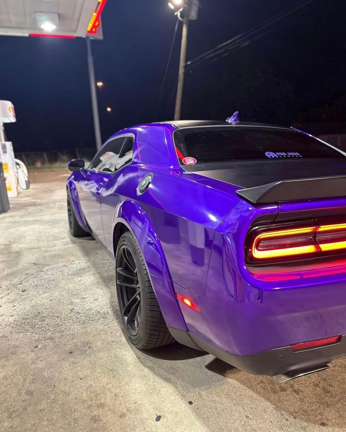 
								2018 Dodge challenger full									