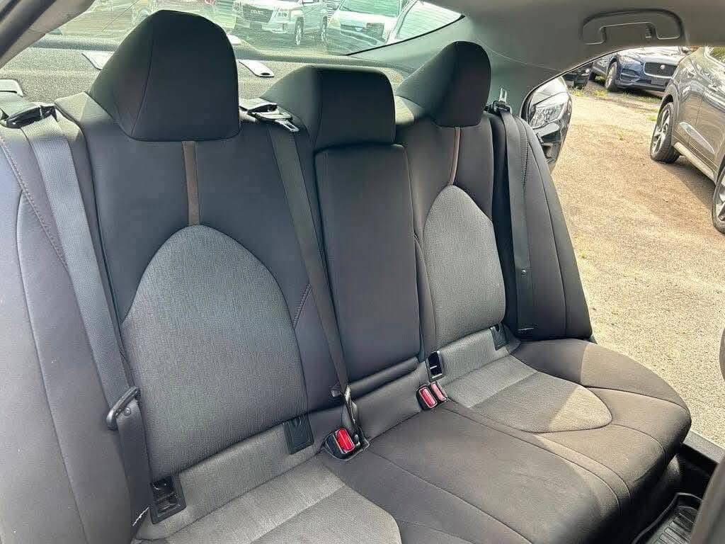 
								2018 Toyota Camry full									