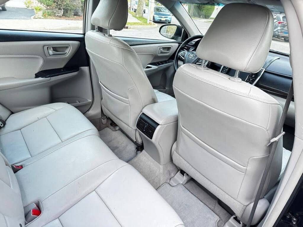 
								2015 Toyota Camry XLE full									